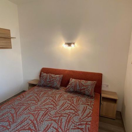 Mifi Apartman Balatonlelle Exterior photo